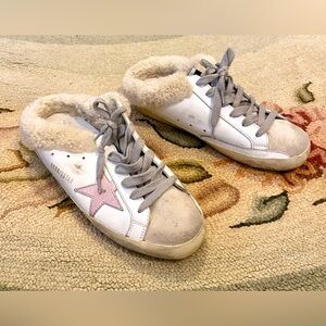 GOLDEN GOOSE Superstar White Sneakers with Pink Star